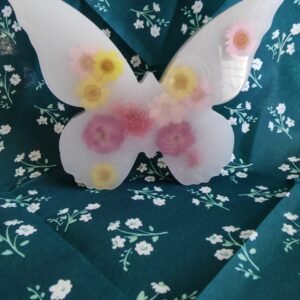 Superbe papillon blanc avec fleurs séchées - Pièce artisanale unique