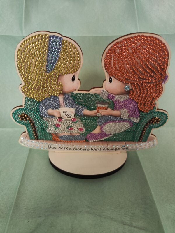 Soeurs dans canapé à poser diamant painting