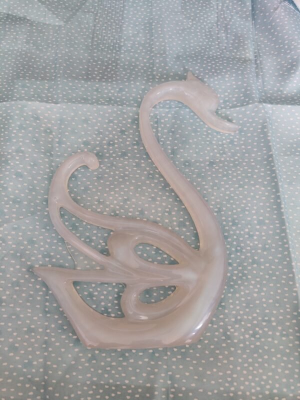 Cygne majestueux - Fabrication artisanale en résine epoxy