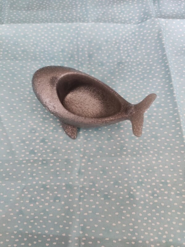 Baleine vide poche - Fabrication artisanale en résine epoxy – Image 2