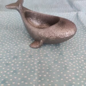 Baleine vide poche - Fabrication artisanale en résine epoxy