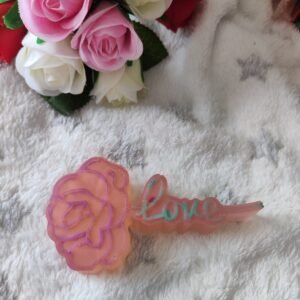 Rose ornementale - Fabrication artisanale unique en résine