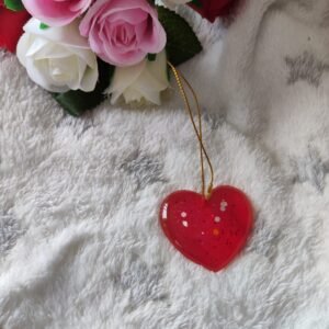Coeur rouge pour sapin - Fabrication artisanale unique en résine