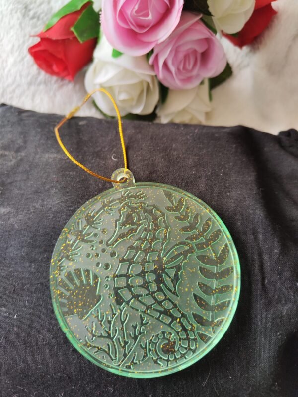 Hippocampe pour sapin - Fabrication artisanale unique en résine