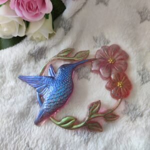 Colibri avec fleurs - Fabrication artisanale unique en résine