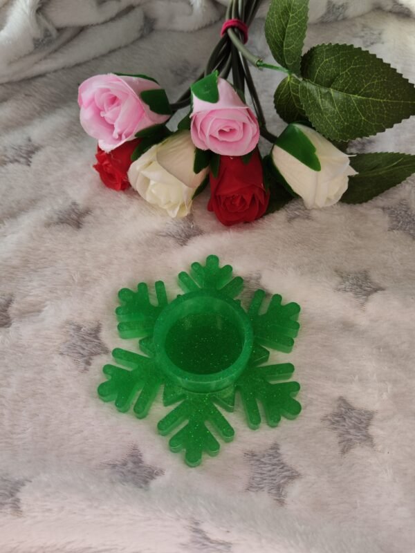 Bougeoir flocon arrondi vert pour bougie led - Fabrication artisanale unique en résine epoxy