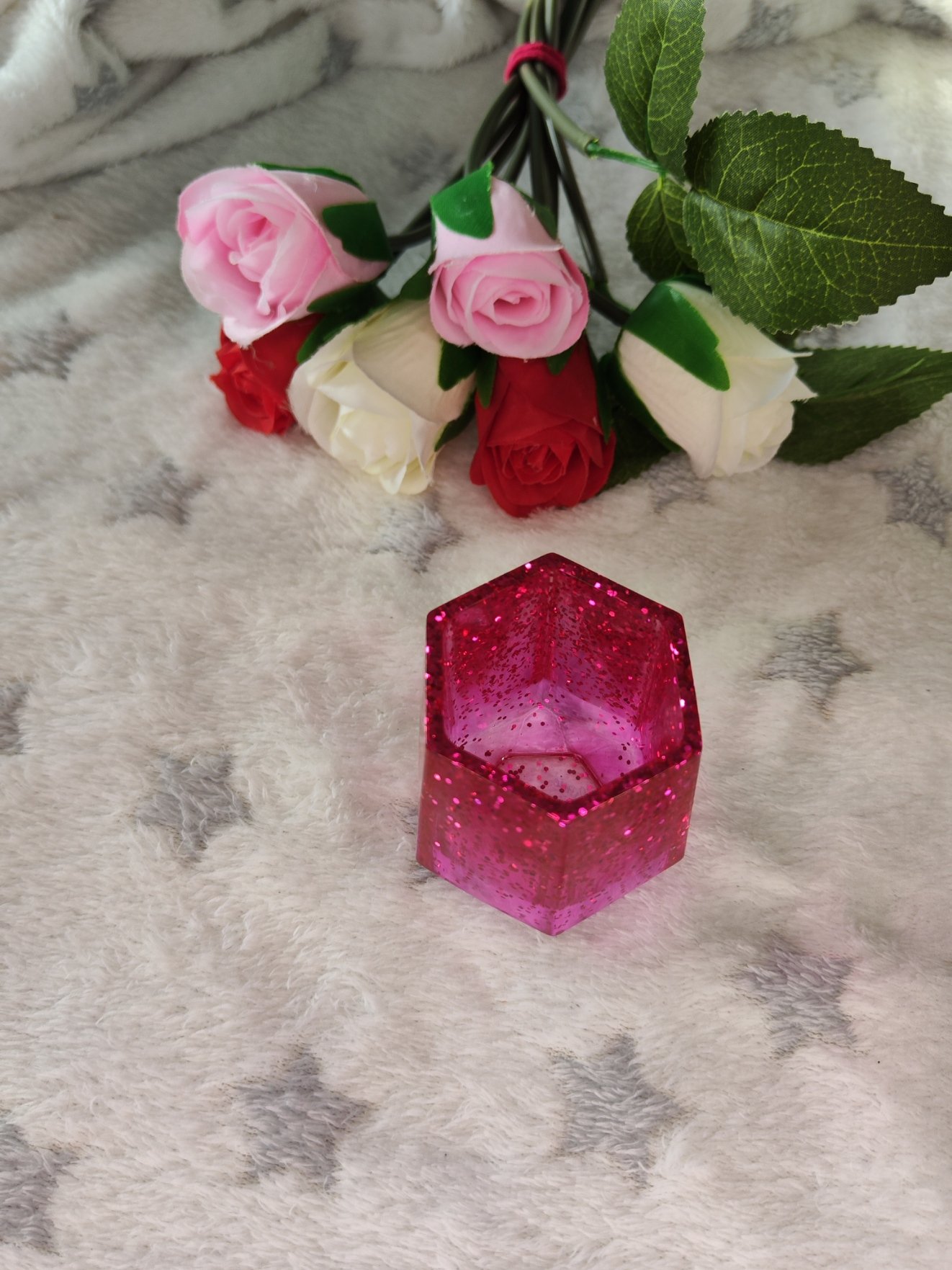 Pot à pinceaux de maquillage - Fabrication artisanale unique en résine epoxy – Image 2