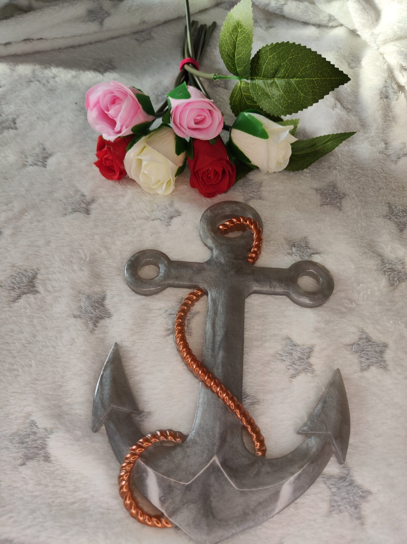 Ancre grise - Fabrication artisanale unique en résine epoxy