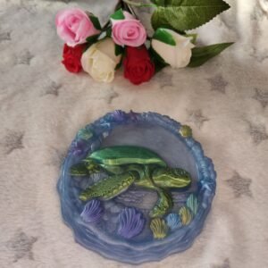 Médaillon tortue marine- Fabrication artisanale unique en résine epoxy