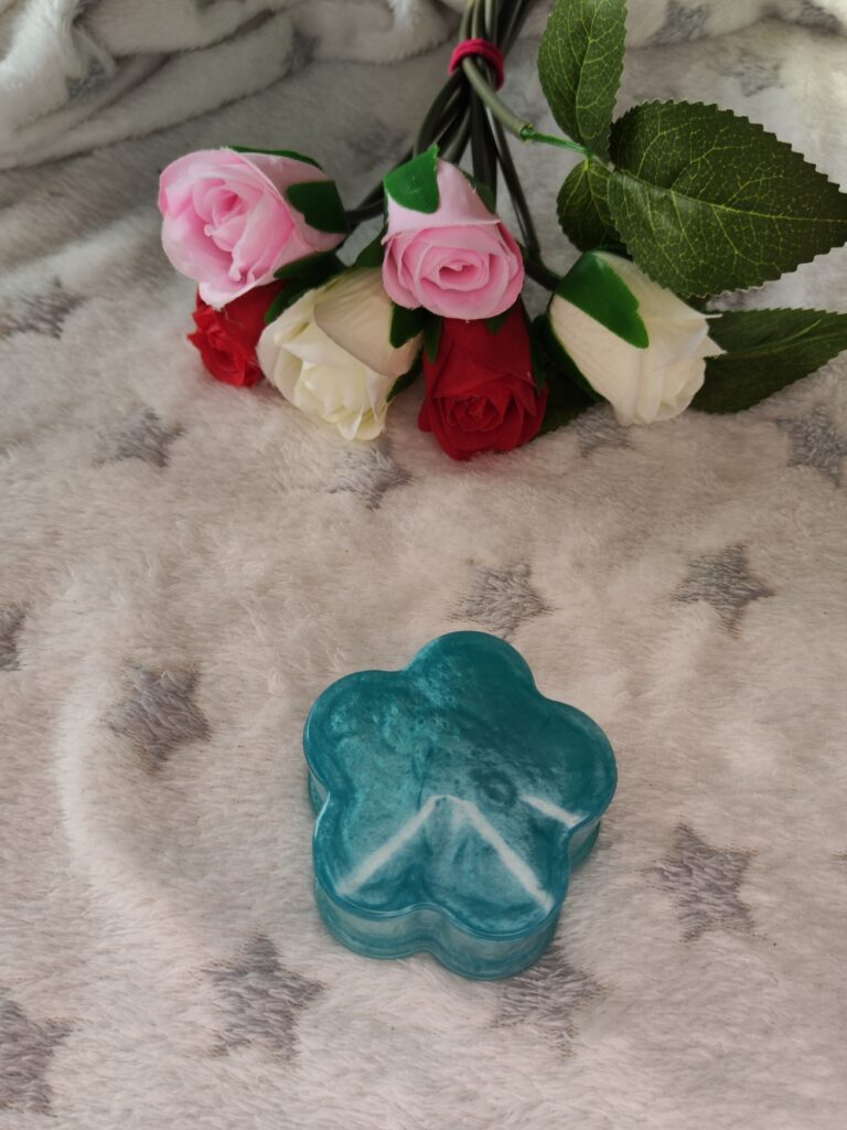 Boite fleur - Fabrication artisanale unique en résine epoxy