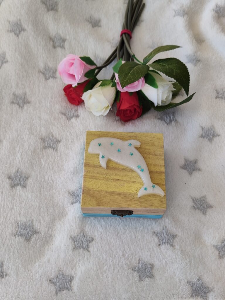 Coffret dauphin - Objet unique